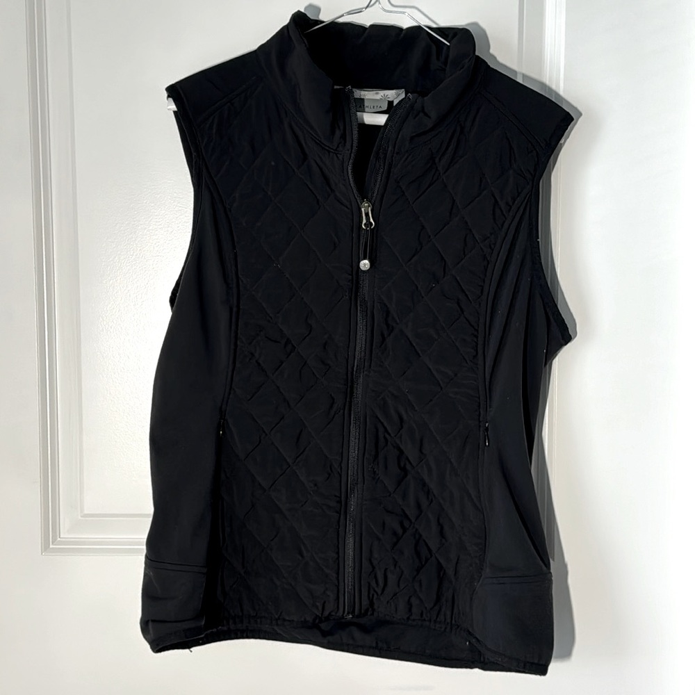 Athleta women quilted vest